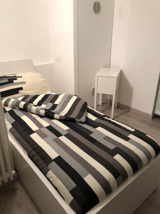 Moderno Loft Alle Porte Di Milano - 115Mq - 3 Posti Cormano Esterno foto