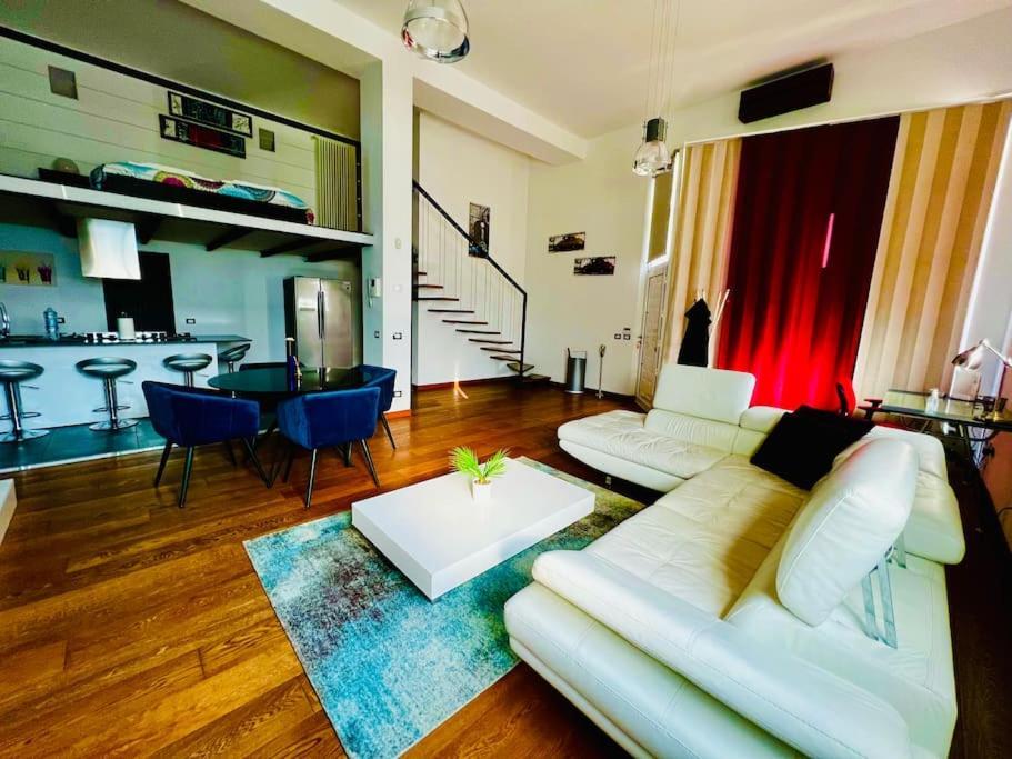 Moderno Loft Alle Porte Di Milano - 115Mq - 3 Posti Cormano Esterno foto